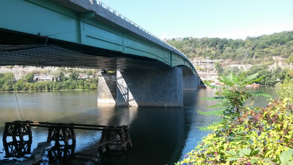 HRV provides the Pennsylvania Department of Transportation (PennDOT) with quality assurance materials inspection services for highway and bridge construction projects.